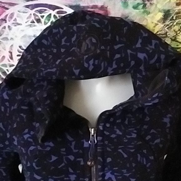 Lululemon scuba hoodie - Picture 2 of 3